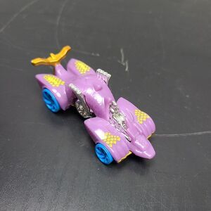 HOT WHEELS 2013 STREET‎ BEASTS KNIGHT DRAGGIN PURPLE BDC86 HW Car